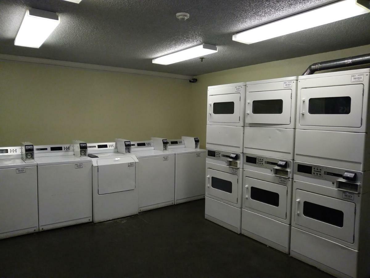 Intown Suites Extended Stay Dallas Tx - North Richland Hills Kültér fotó